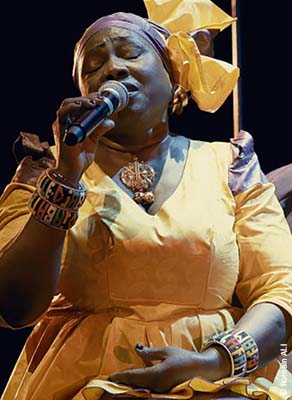 EVE RISSER & NAÏNY DIABATÉ